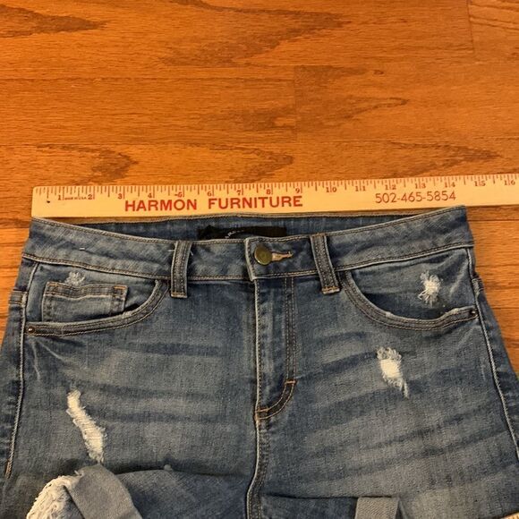 Harper size 28 denim distressed shorts - Picture 4 of 6